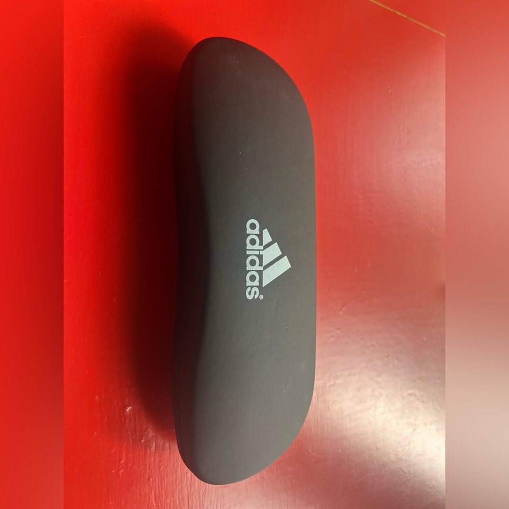 ADIDAS EYEWEAR CASE BLACK (pre-owned)